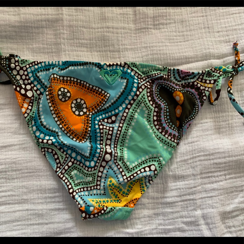 Roxy bikini bottoms large NWT